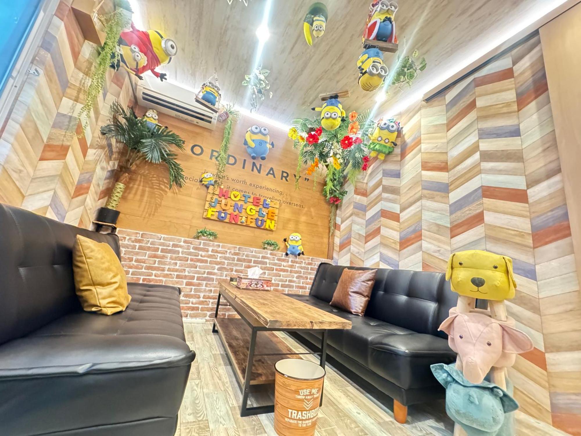 אוסקה Hotel Jungle Fun Fun מראה חיצוני תמונה
