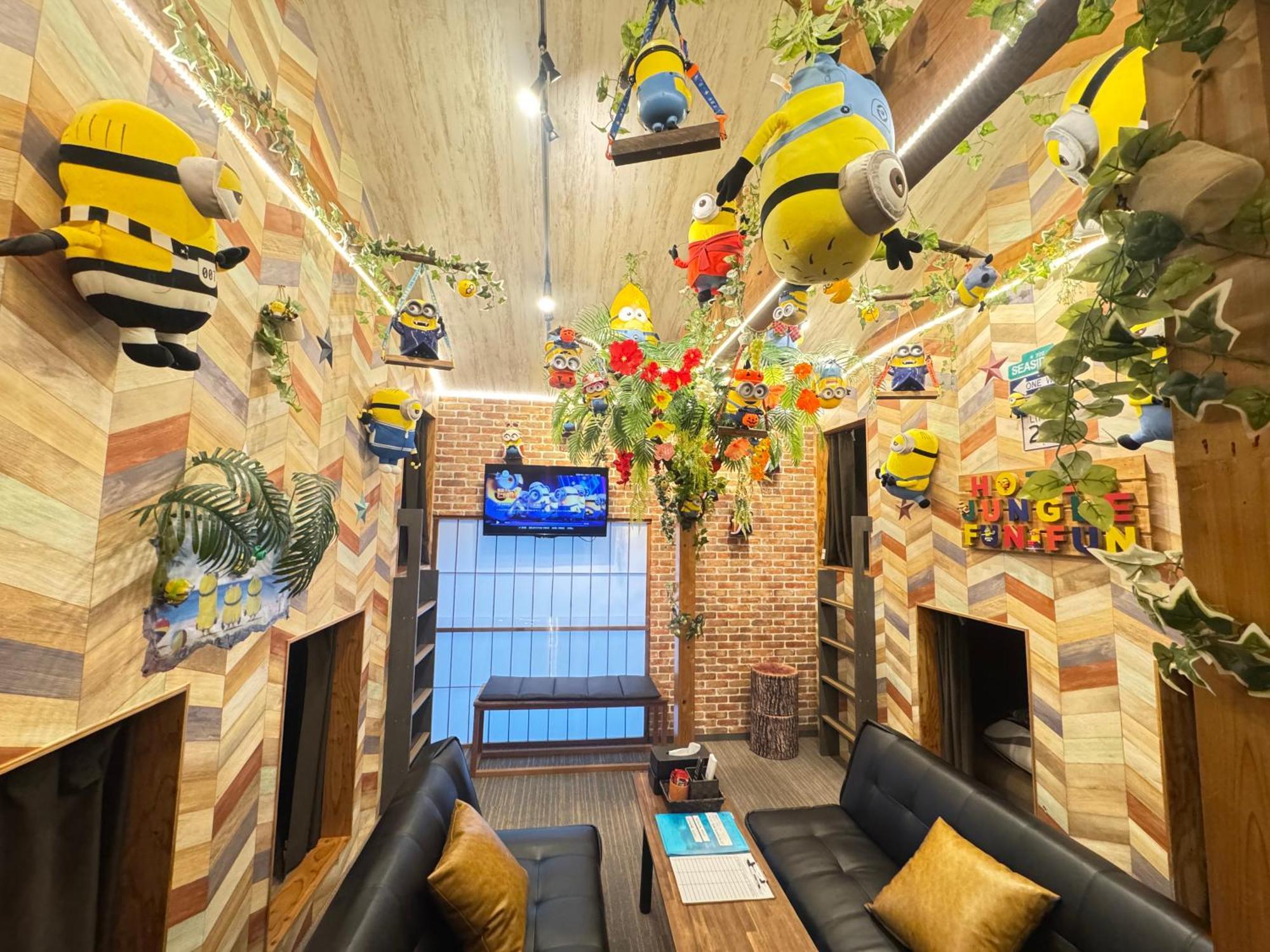 אוסקה Hotel Jungle Fun Fun מראה חיצוני תמונה